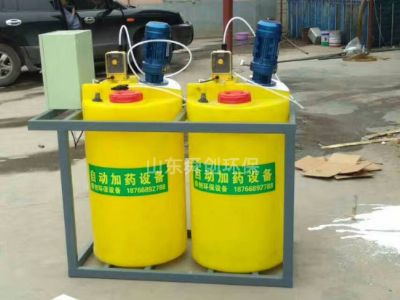 點(diǎn)擊查看詳細(xì)信息<br>標(biāo)題：全自動(dòng)加藥裝置 閱讀次數(shù)：4966